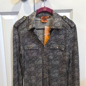 Brand new never been worn Tory Burch top with tags